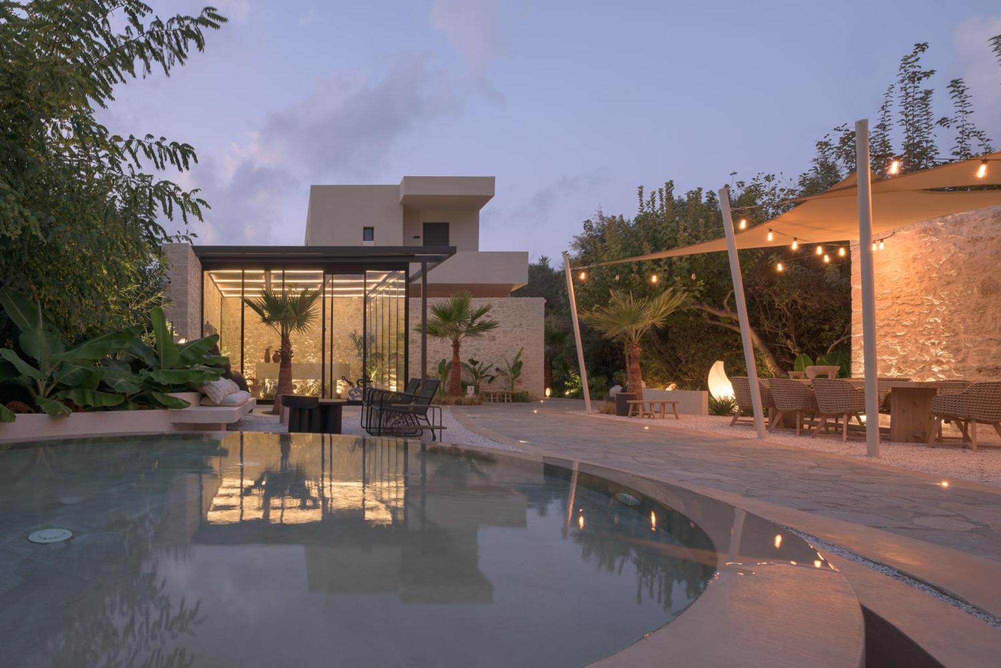 Dyo Beach Suites Rethymno Esterno foto