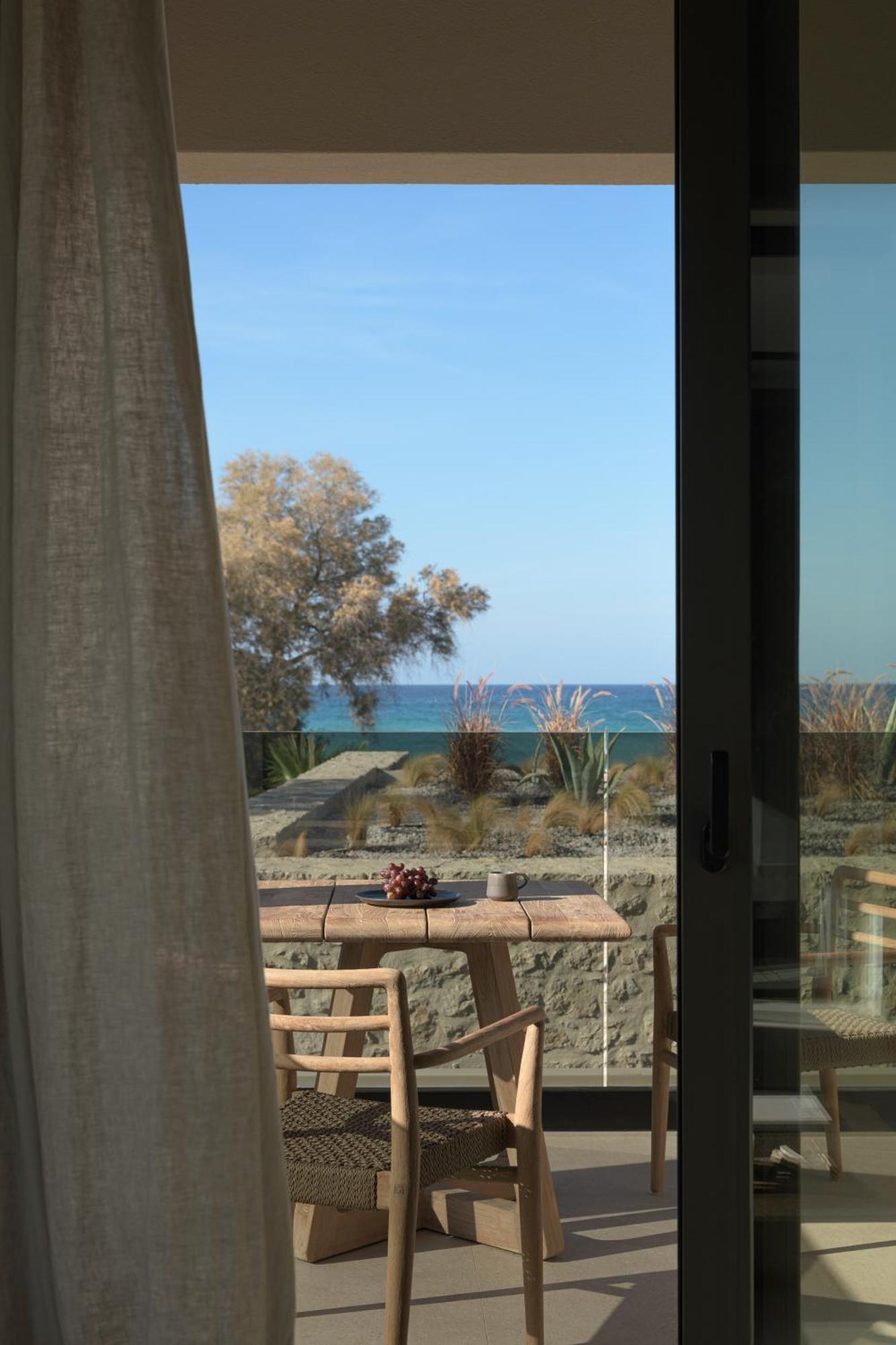 Dyo Beach Suites Rethymno Esterno foto