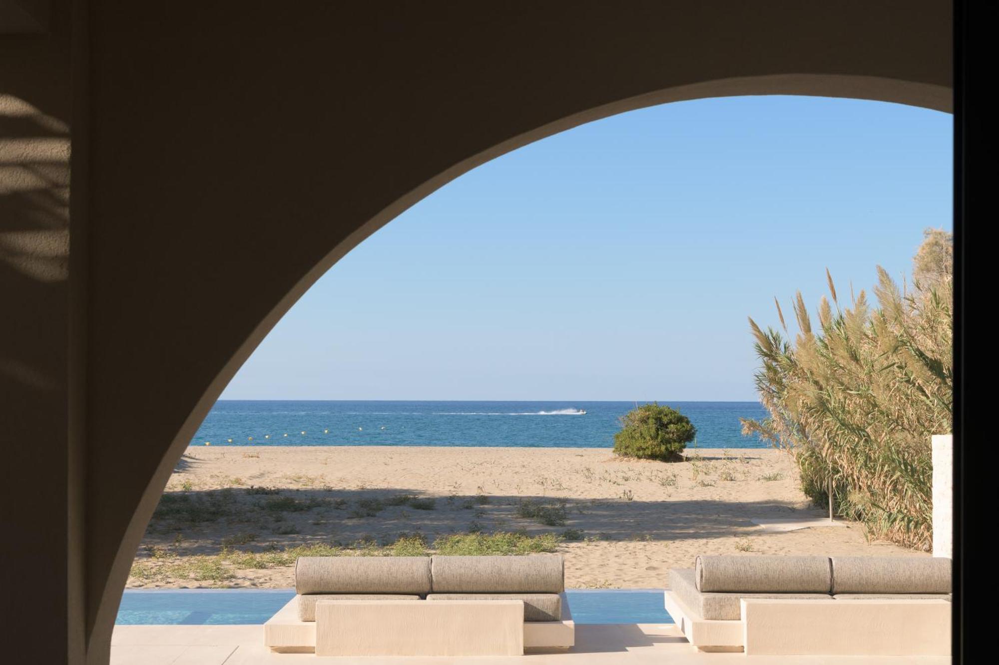 Dyo Beach Suites Rethymno Esterno foto