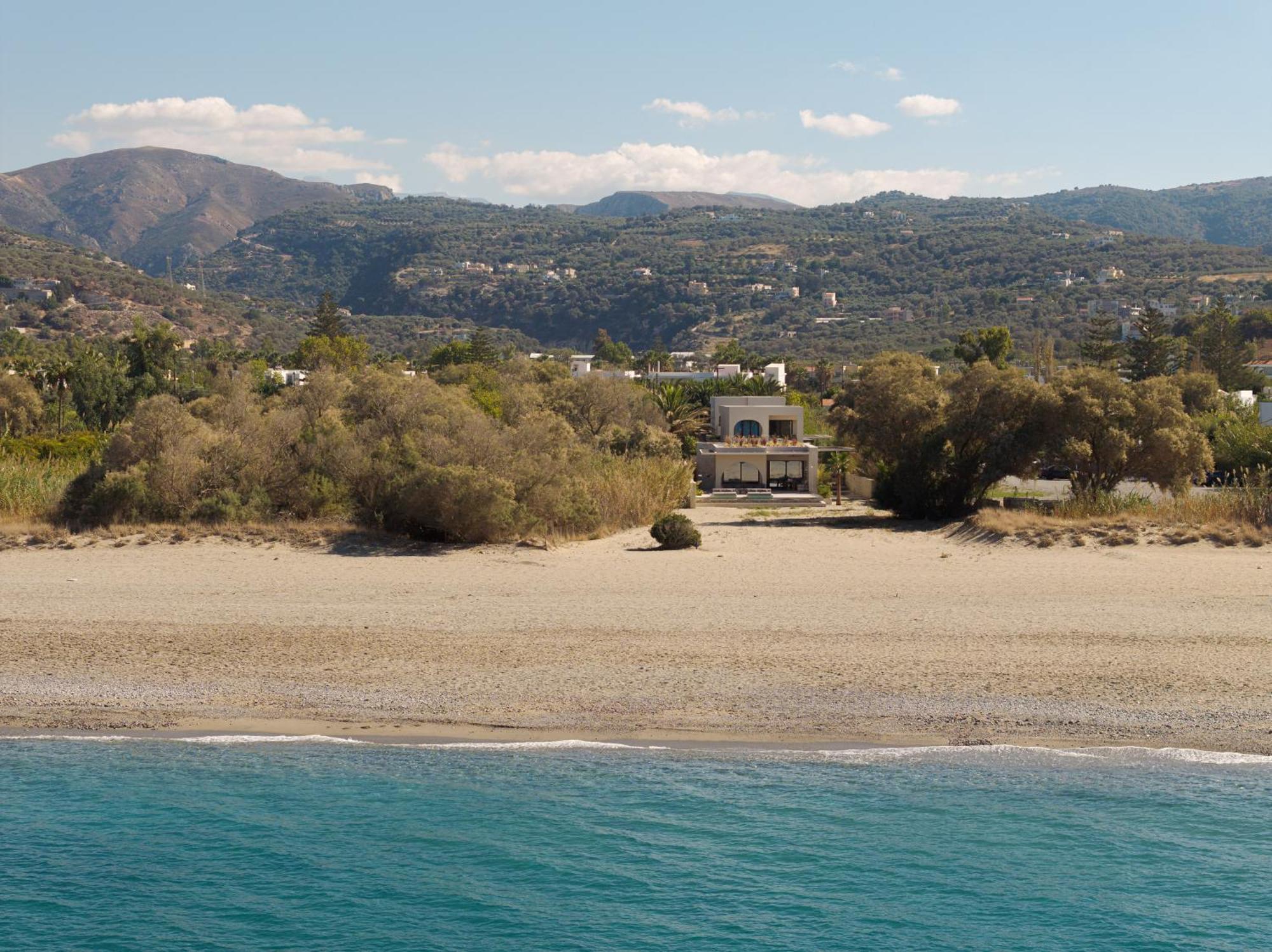 Dyo Beach Suites Rethymno Esterno foto